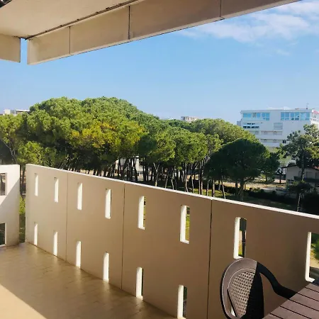 Luna 4 - 176 Apartman *